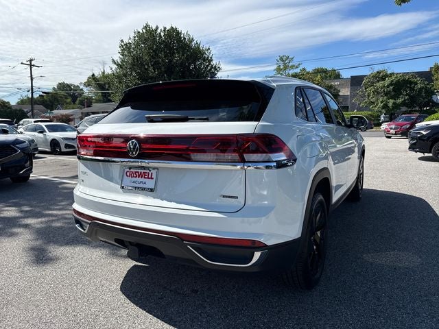 2024 Volkswagen Atlas Cross Sport 2.0T SE w/Technology