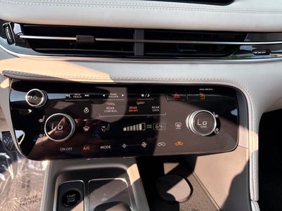 2027 INFINITI QX60 Luxe AWD