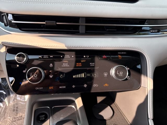 2027 INFINITI QX60 Luxe AWD