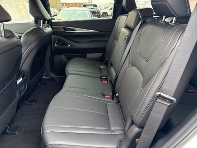 2027 INFINITI QX60 Luxe AWD