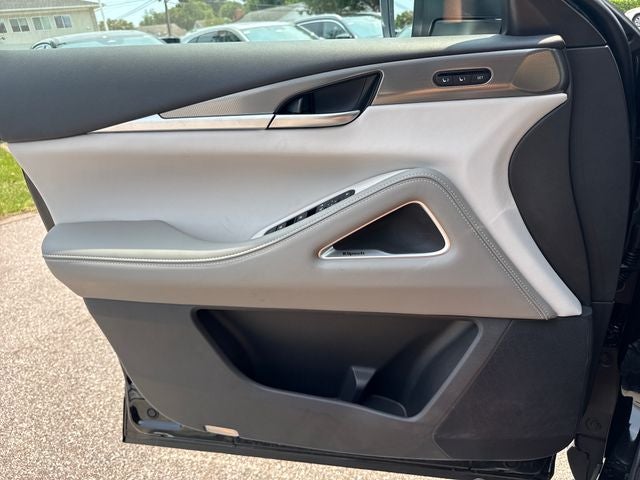 2027 INFINITI QX60 Luxe AWD