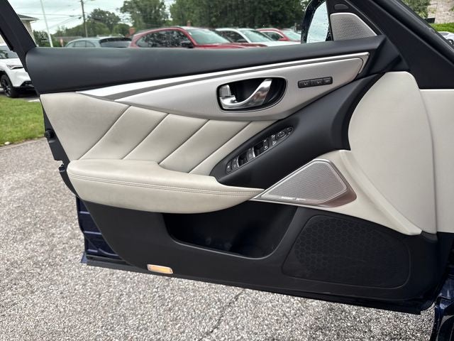 2022 INFINITI Q50 LUXE AWD