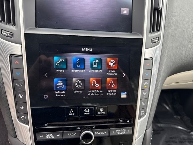 2022 INFINITI Q50 LUXE AWD