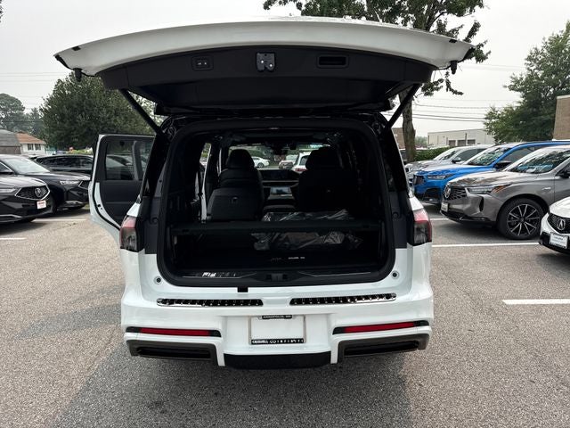 2027 INFINITI QX80 Autograph 4WD