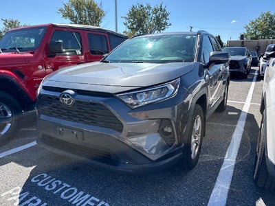 2020 Toyota RAV4 XLE