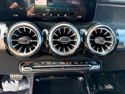 2022 Mercedes-Benz GLB GLB 250 4MATIC®