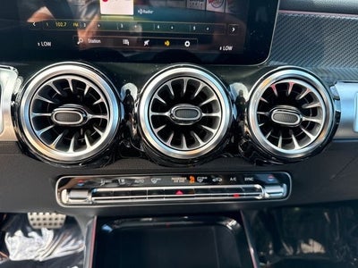 2022 Mercedes-Benz GLB GLB 250 4MATIC®