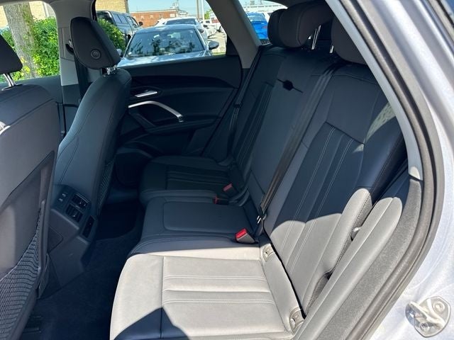 2025 Audi Q5 2.0T Premium quattro