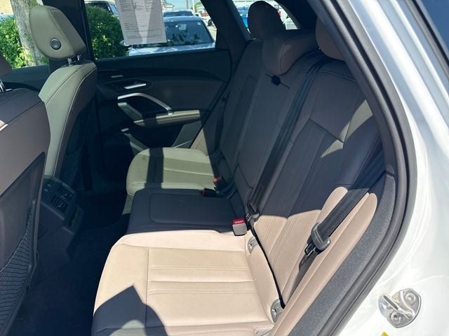 2025 Audi Q5 2.0T Premium Plus quattro