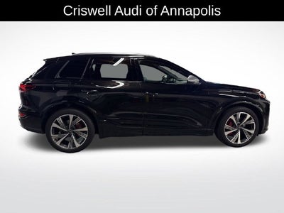 2025 Audi SQ6 e-tron Prestige quattro