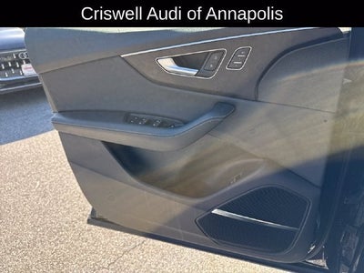 2023 Audi Q8 55 Prestige quattro