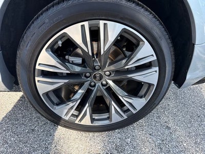 2025 Audi Q8 55 Premium Plus quattro