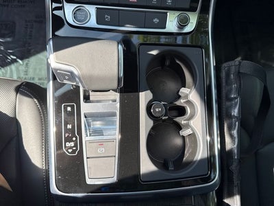 2025 Audi Q8 55 Premium Plus quattro