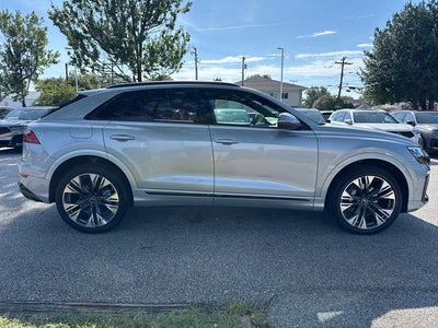 2025 Audi Q8 55 Premium Plus quattro
