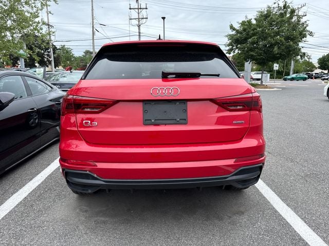 2020 Audi Q3 Prestige S line quattro