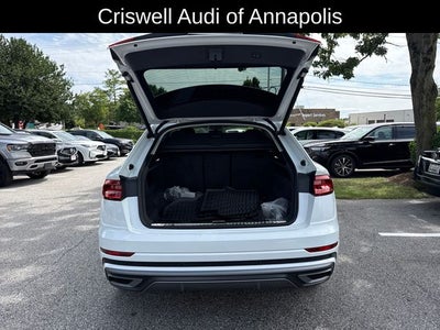 2023 Audi Q8 55 Prestige quattro