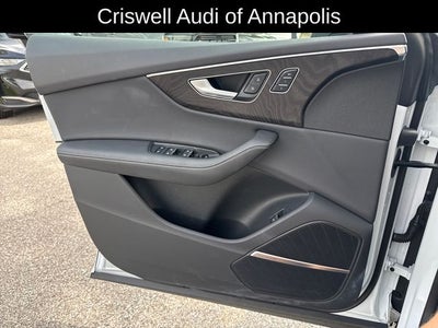 2023 Audi Q8 55 Prestige quattro