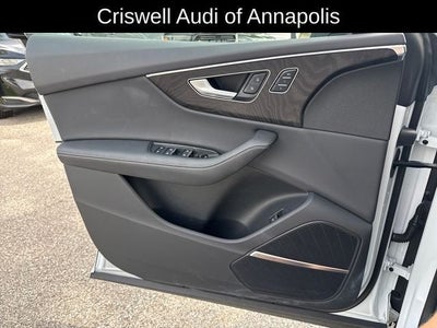 2023 Audi Q8 55 Prestige quattro