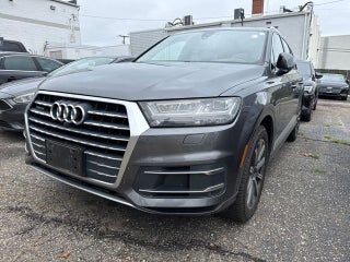 2019 Audi Q7 55 Premium Plus quattro
